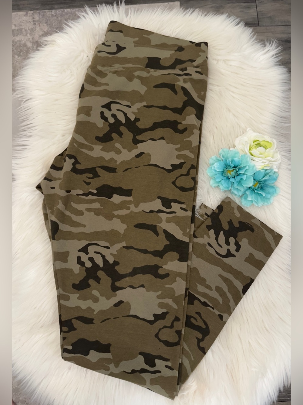 Camo Print Pull On Pants Leggings Olive and Dark Green Sz XXL NEW!